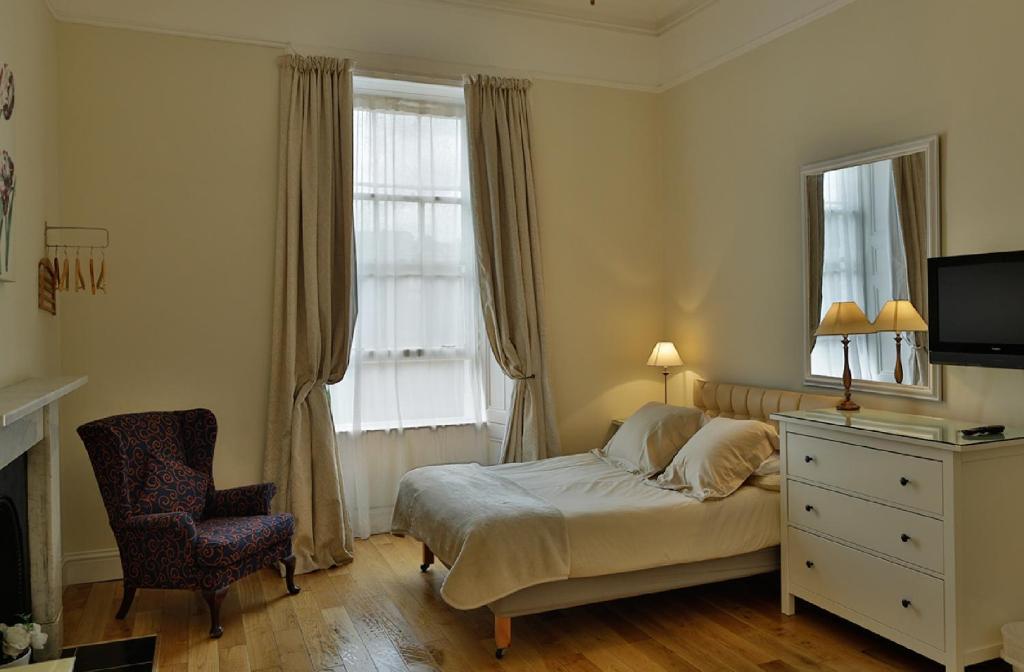 Grampian Hotel Dundee Room photo